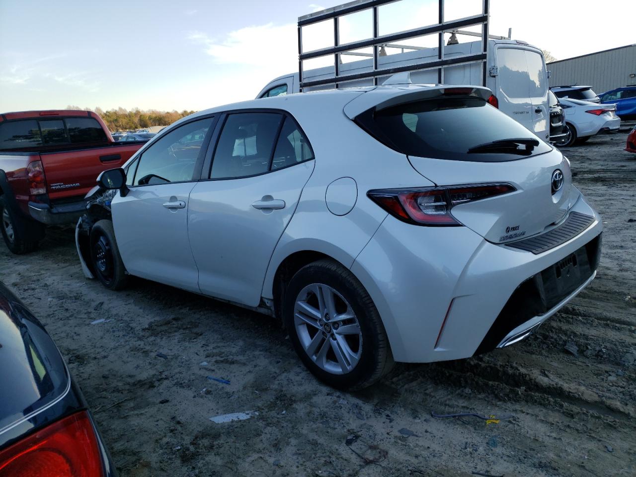Image 2 of 2019 TOYOTA COROLLA SE 2019 with VIN JTNK4RBE1K3053328