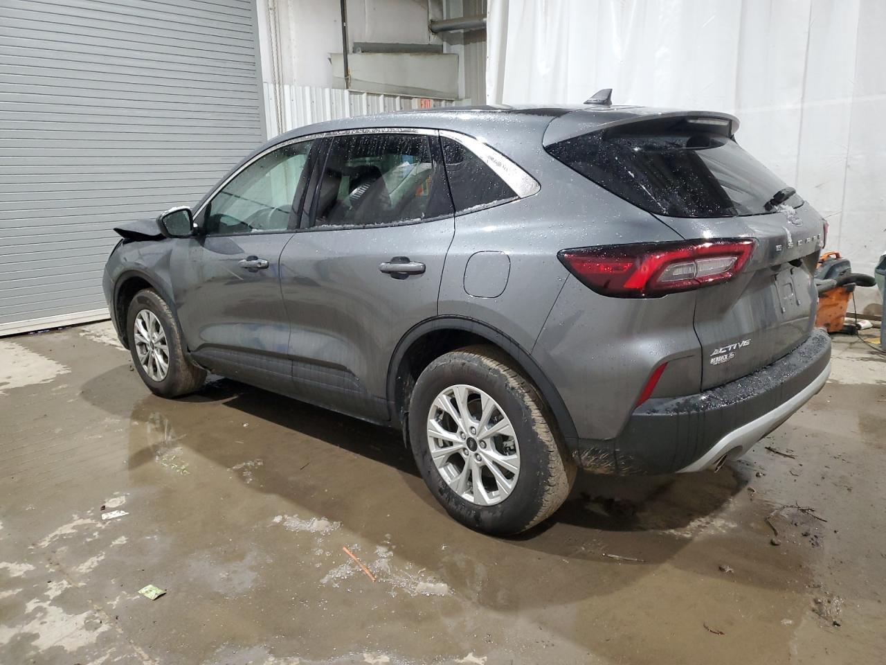 Изображение 2 2023 FORD ESCAPE ACTIVE 2023 с VIN 1FMCU9GN3PUA89794