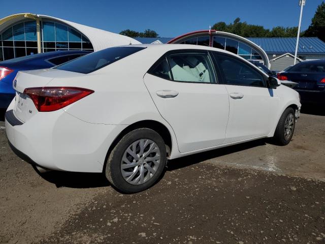 Image 3 of 2018 TOYOTA COROLLA L 2018 with VIN 2T1BURHE7JC017838