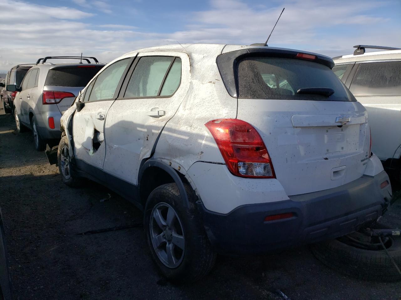 Image 2 of 2015 CHEVROLET TRAX 1LS 2015 with VIN KL7CJPSBXFB074618
