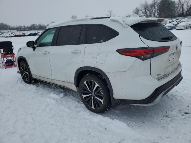 Изображение 2 2022 TOYOTA HIGHLANDER XSE 2022 с VIN 5TDLZRBH1NS227454