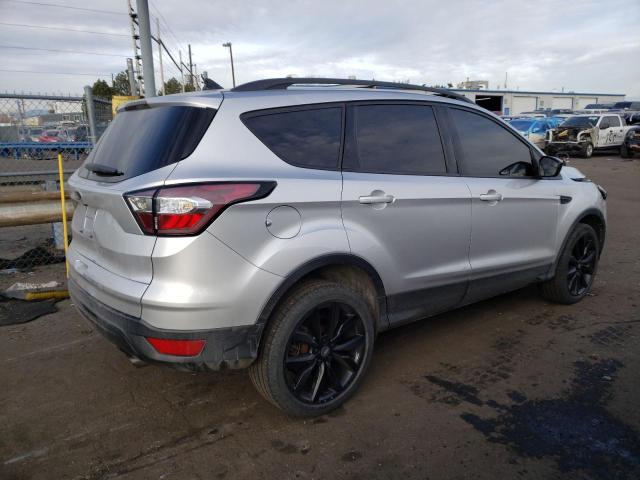 Obraz 3 z 2018 FORD ESCAPE SE 2018 z VIN 1FMCU9GD4JUB30299