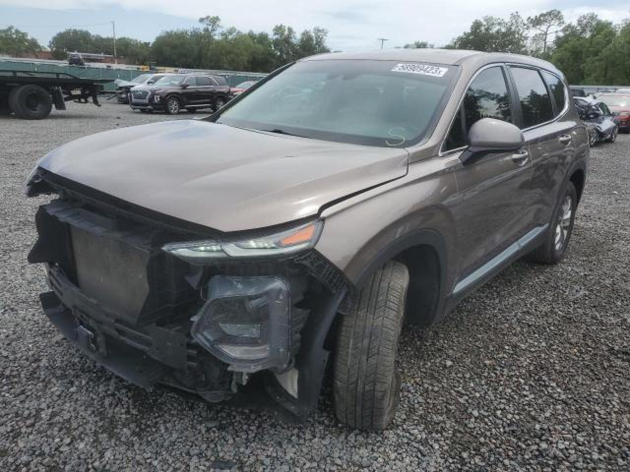 Изображение 1 2019 HYUNDAI SANTA FE SE 2019 с VIN 5NMS23AD5KH105299