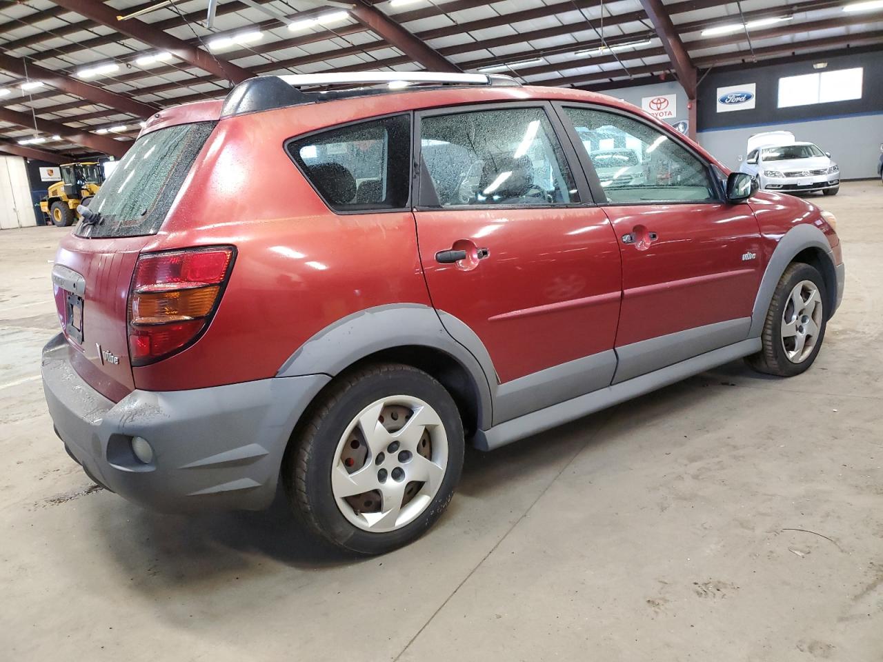 Image 3 of 2004 PONTIAC VIBE  2004 with VIN 5Y2SL62804Z414158