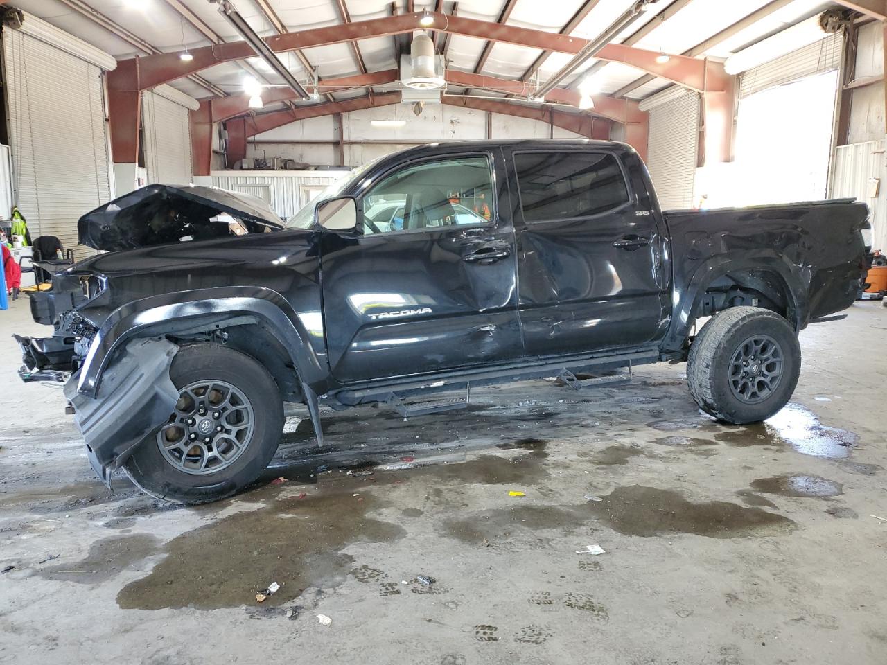 2018 TOYOTA TACOMA DOUBLE CAB 2018 image