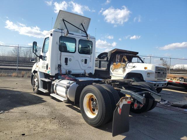Image 3 of 2015 FREIGHTLINER CASCADIA 113  2015 with VIN 3AKBGADV0FSGJ8412