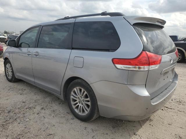 Obraz 2 z 2012 TOYOTA SIENNA XLE 2012 z VIN 5TDYK3DC7CS182770