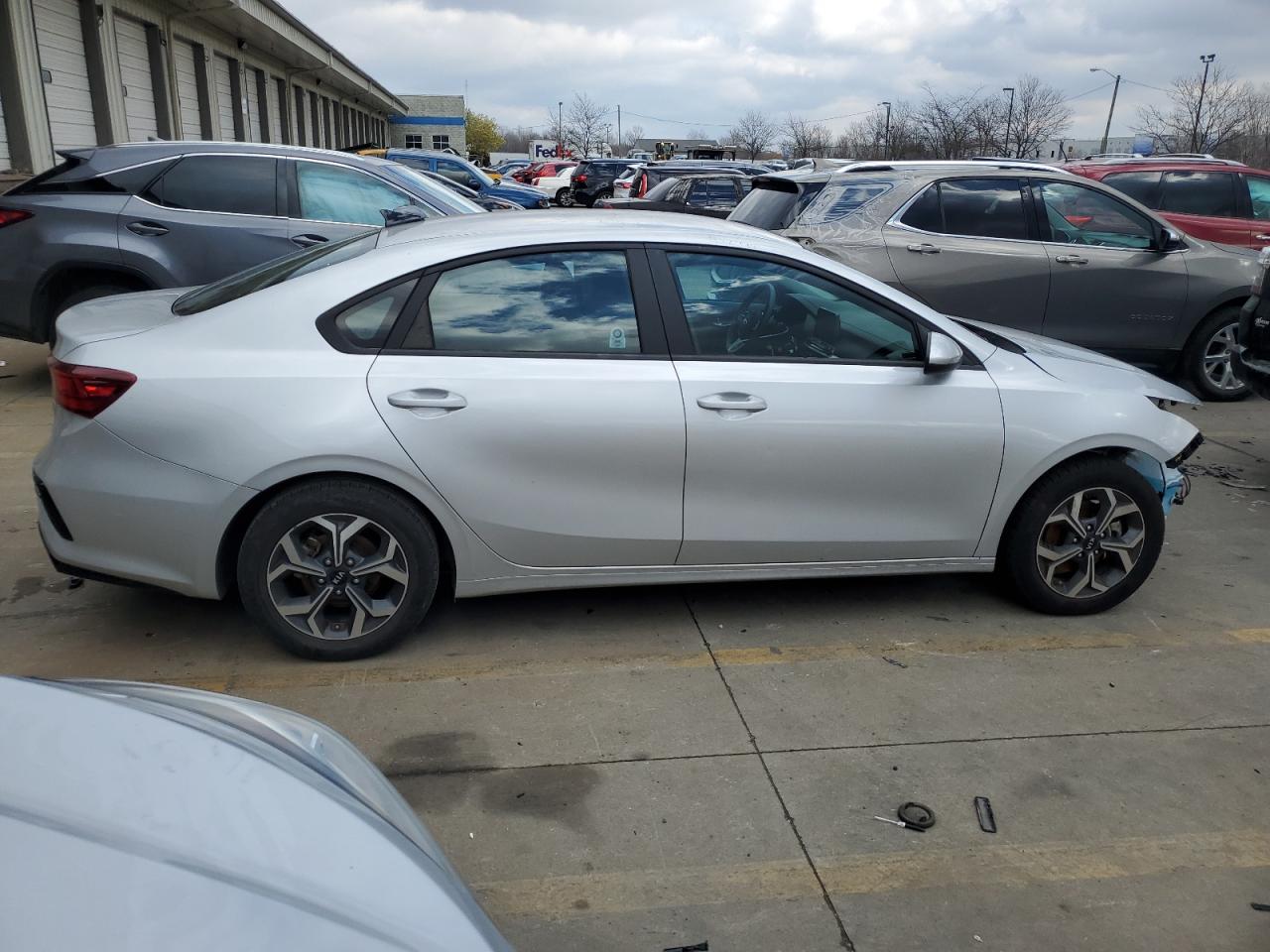 Image 3 of 2020 KIA FORTE FE 2020 with VIN 3KPF24AD7LE224875