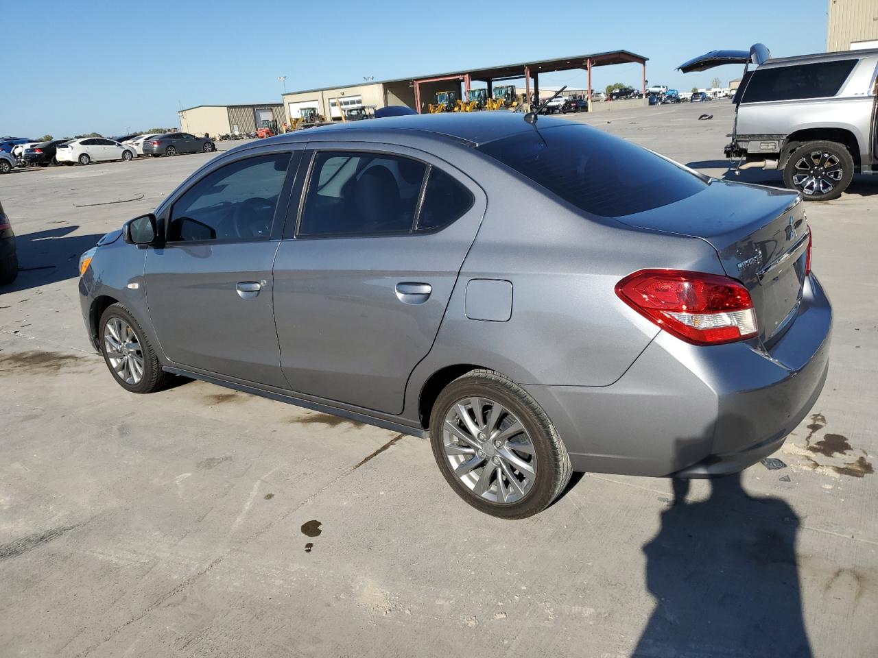 Obraz 2 z 2019 MITSUBISHI MIRAGE G4 ES 2019 z VIN ML32F3FJ0KHF03790