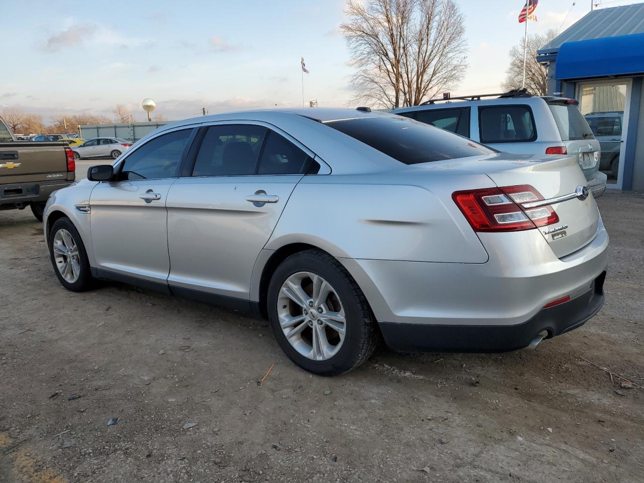 Изображение 2 2015 FORD TAURUS SE 2015 с VIN 1FAHP2D82FG184230