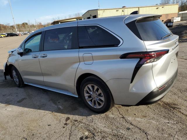 Obraz 2 z 2023 TOYOTA SIENNA LE 2023 z VIN 5TDKRKEC8PS151785