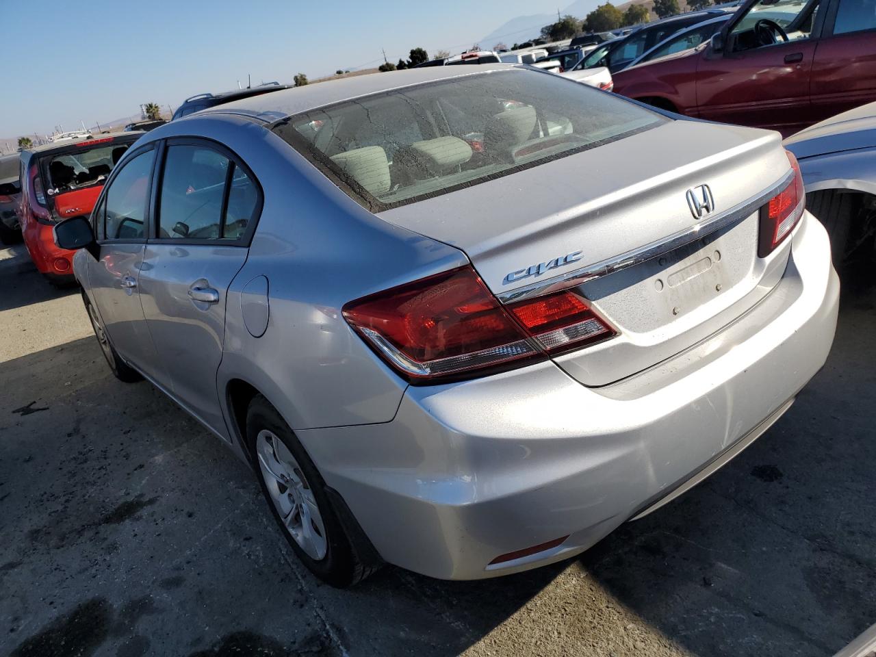 Изображение 2 2013 HONDA CIVIC LX 2013 с VIN 19XFB2F57DE069719