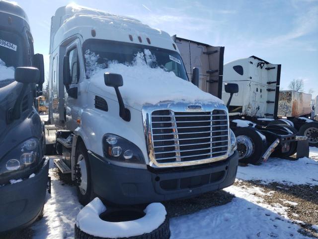 Изображение 2017 FREIGHTLINER CASCADIA 113  2017