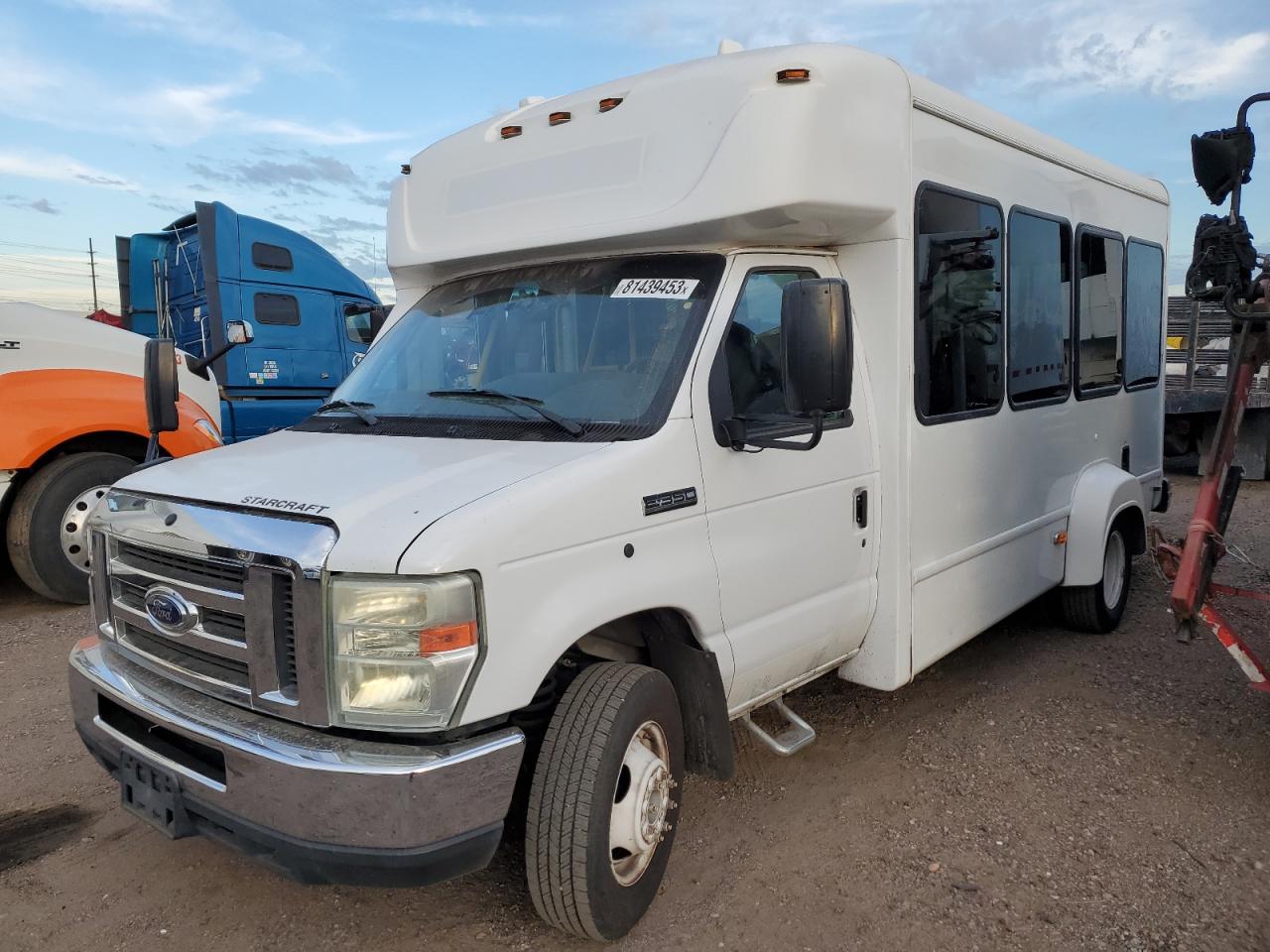 Image 1 of 2017 FORD ECONOLINE E350 SUPER DUTY CUTAWAY VAN 2017 with VIN 1FDEE3FS1HDC70906