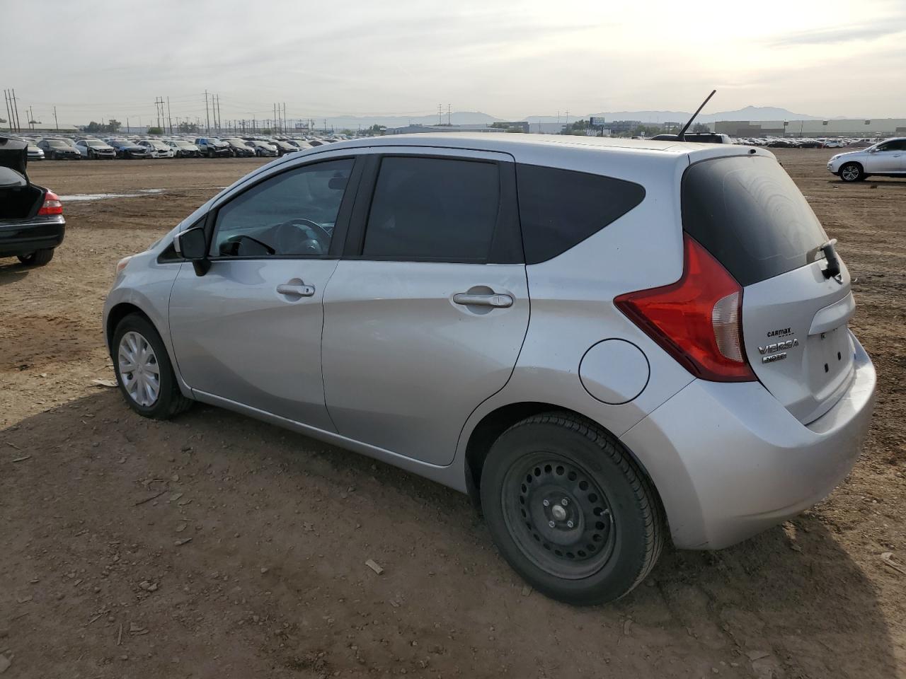Изображение 2 Nissan Versa Note S 2016 с VIN 3N1CE2CP4GL383296