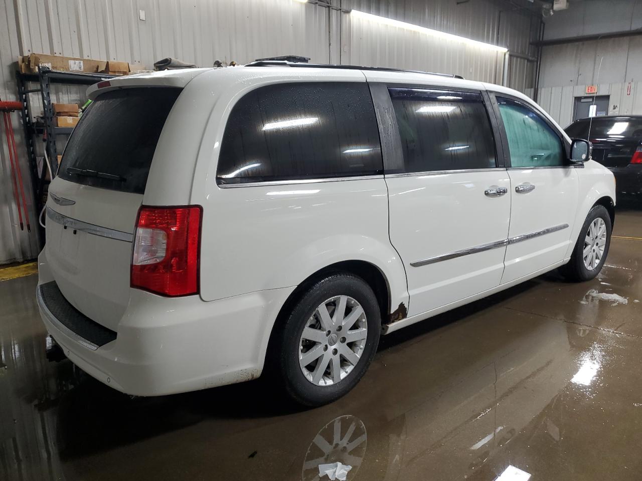 Изображение 3 2012 CHRYSLER TOWN & COUNTRY TOURING L 2012 с VIN 2C4RC1CG8CR270911