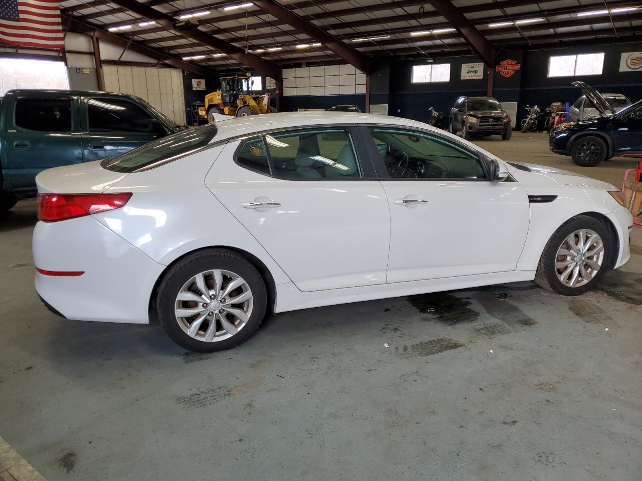 Image 3 of 2014 KIA OPTIMA EX 2014 with VIN 5XXGN4A73EG296608