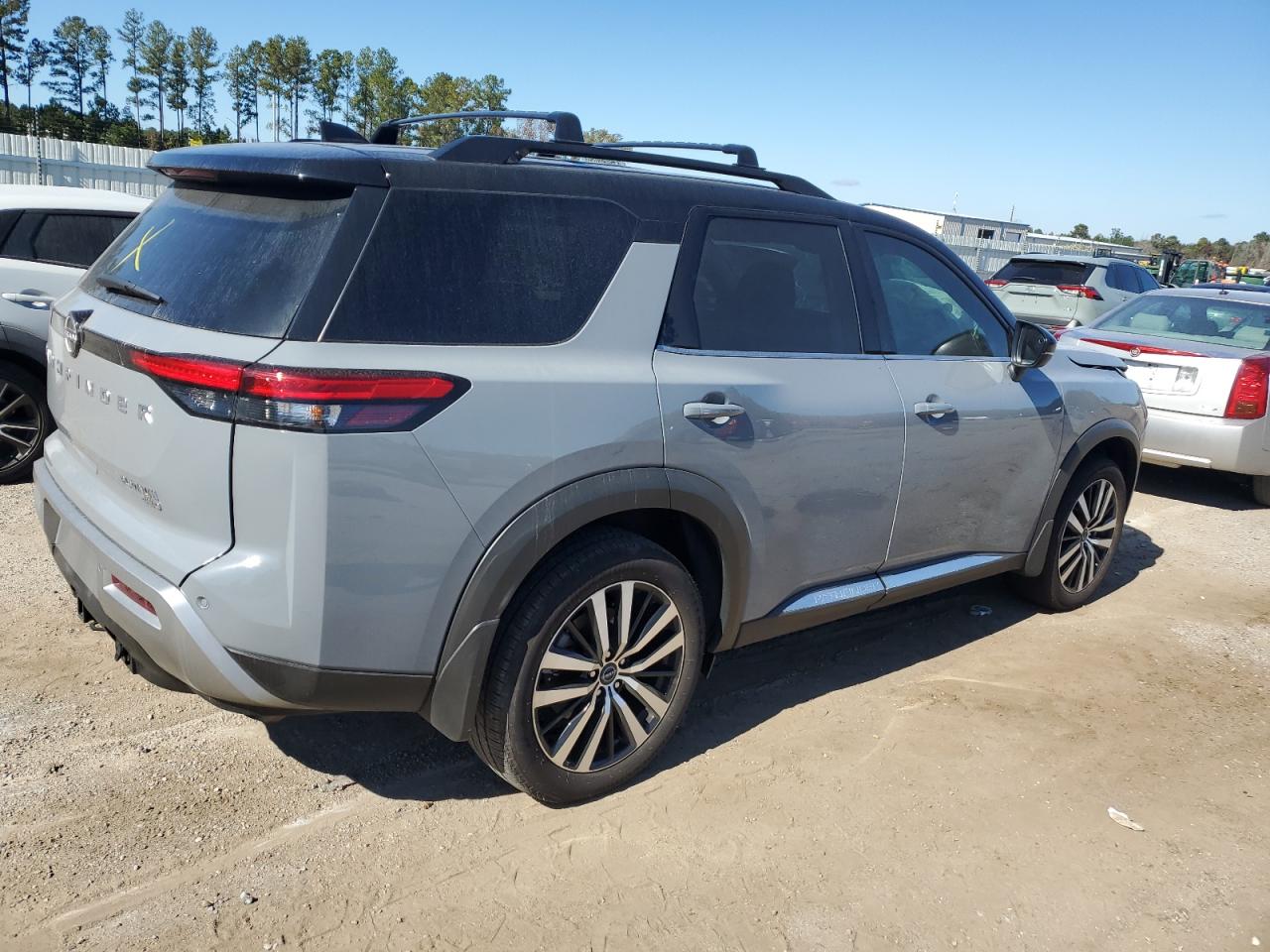 Image 3 of 2023 NISSAN PATHFINDER PLATINUM 2023 with VIN 5N1DR3DJ5PC256375