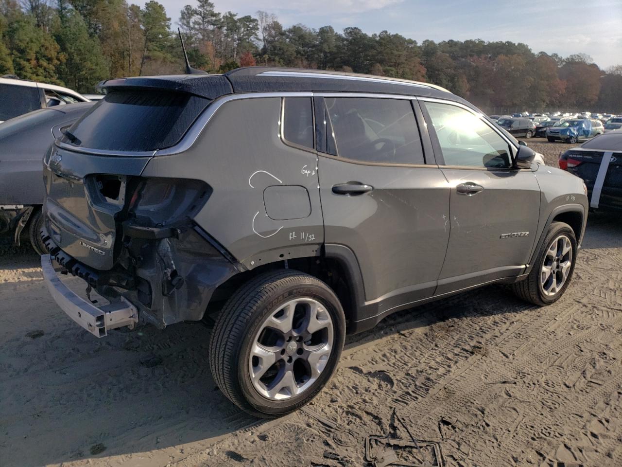 Image 3 of 2021 JEEP COMPASS LIMITED 2021 with VIN 3C4NJDCB7MT546682