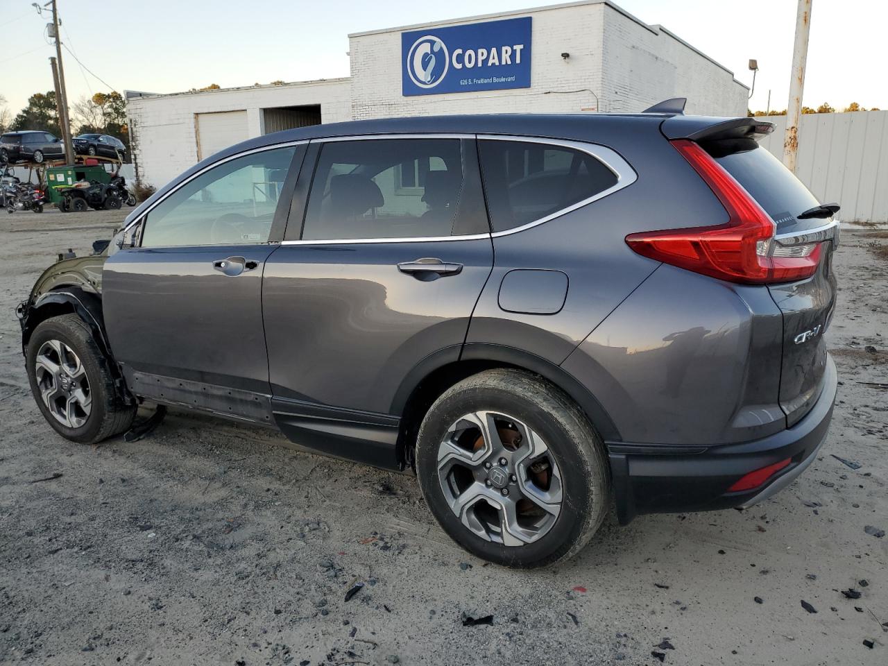 Image 2 of 2018 HONDA CR-V EX 2018 with VIN 2HKRW2H50JH666796