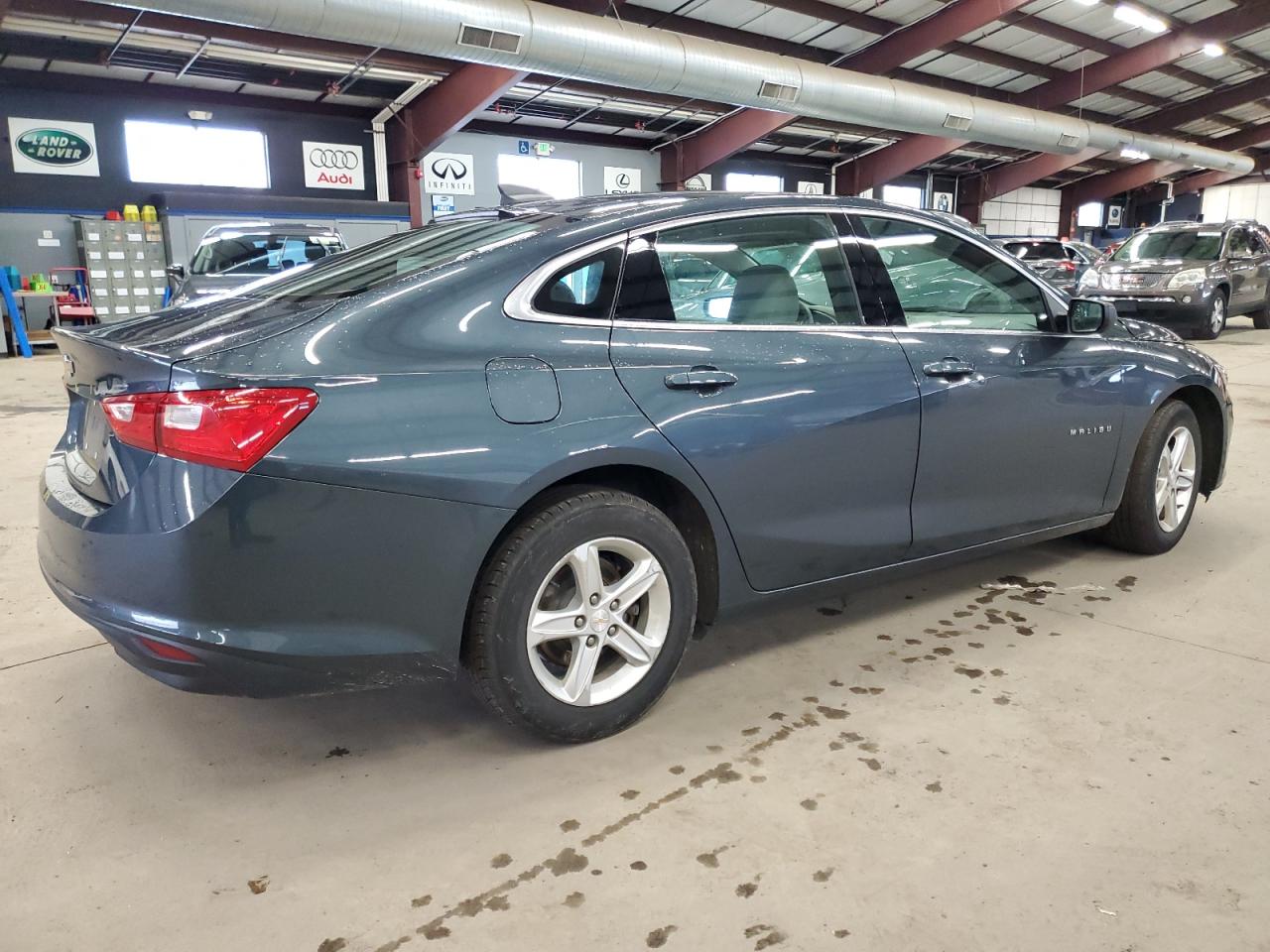 Изображение 3 2020 CHEVROLET MALIBU LS 2020 с VIN 1G1ZB5ST1LF144284