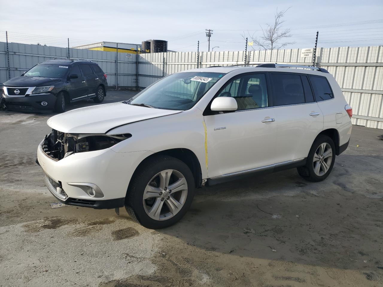 Obraz 2013 TOYOTA HIGHLANDER LIMITED 2013