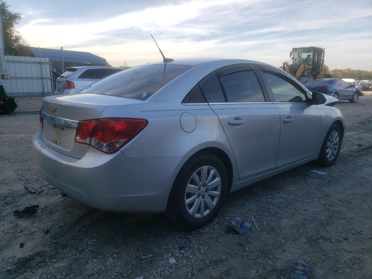 Image 3 of 2011 CHEVROLET CRUZE LS 2011 with VIN 1G1PC5SH7B7263756