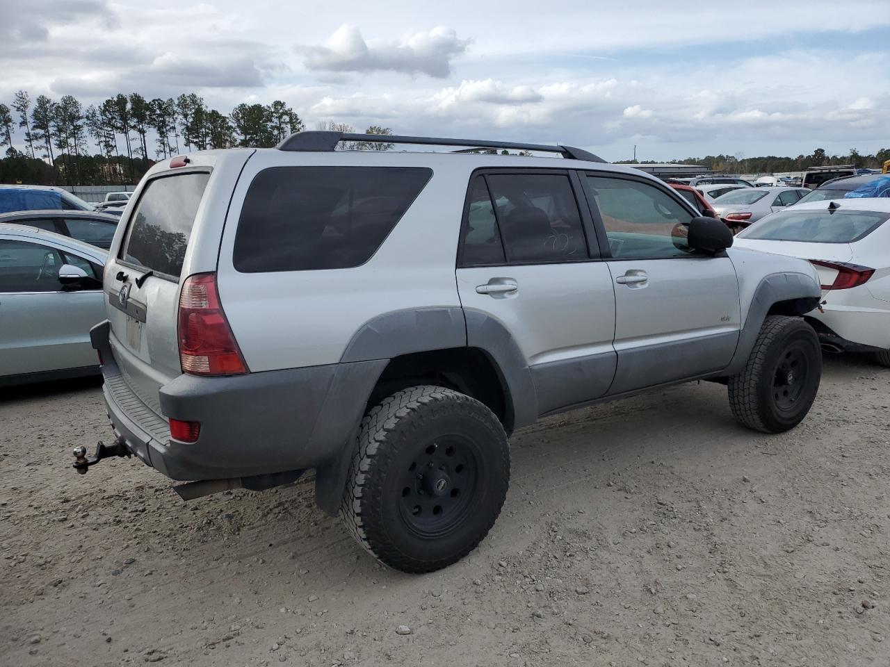 Изображение 3 2003 TOYOTA 4RUNNER SR5 2003 с VIN JTEZT14RX30011102