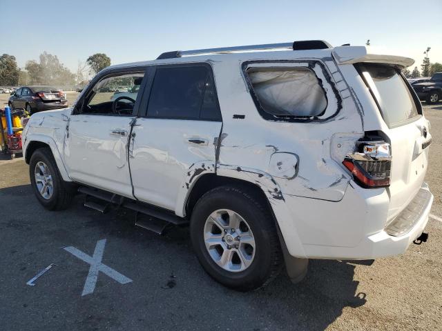 Изображение 2 2021 TOYOTA 4RUNNER SR5 2021 с VIN JTEFU5JR0M5245670