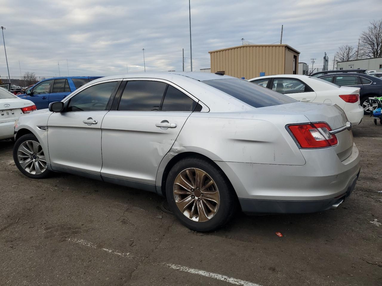 Image 2 of 2011 FORD TAURUS LIMITED 2011 with VIN 1FAHP2FW2BG111445