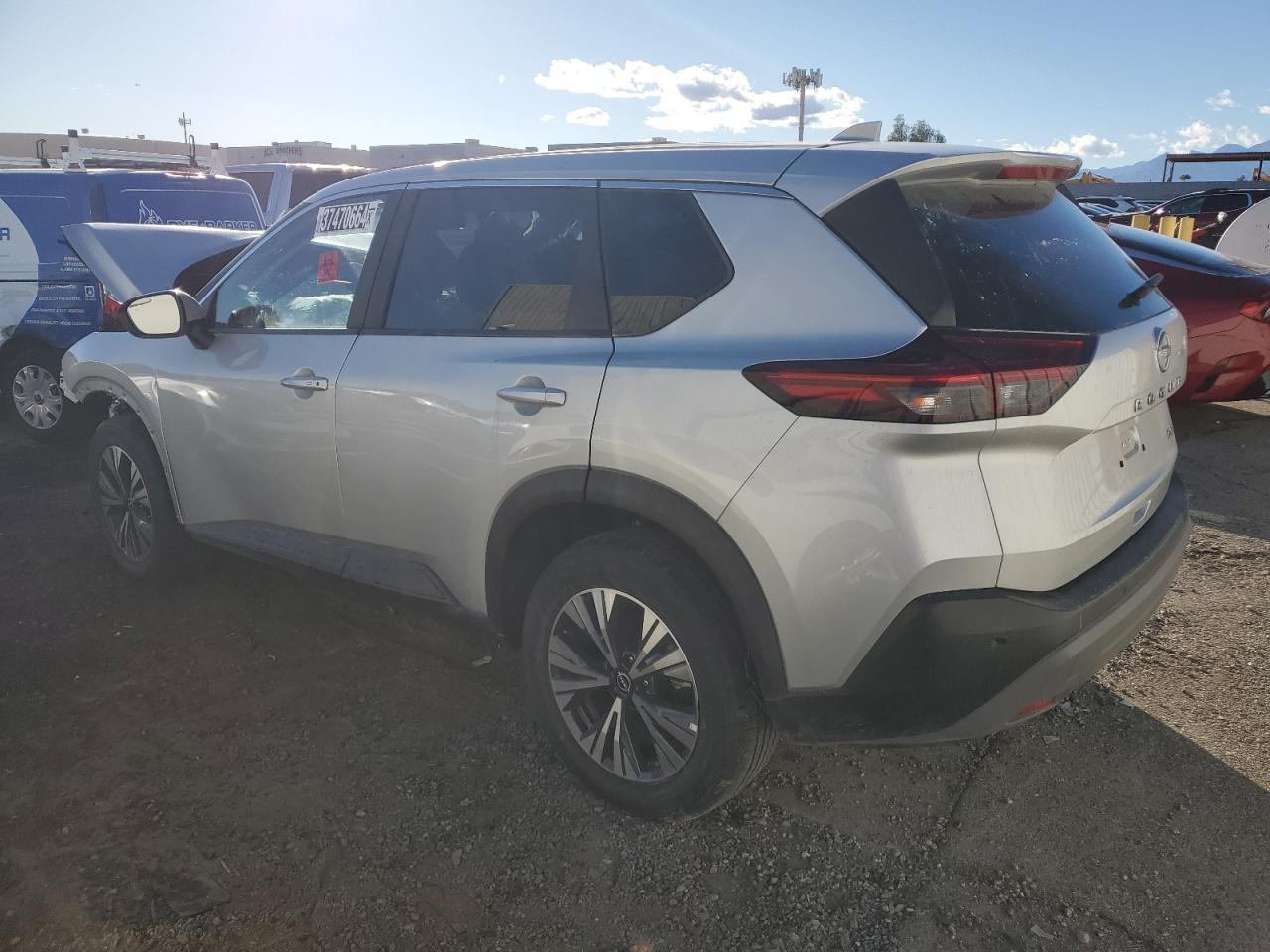 Obraz 2 z 2023 NISSAN ROGUE SV 2023 z VIN 5N1BT3BA3PC837031