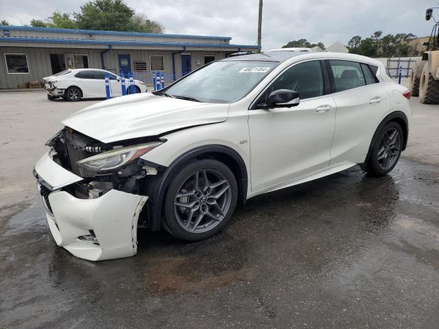 Изображение 1 2018 INFINITI QX30 BASE 2018 с VIN SJKCH5CP2JA047793