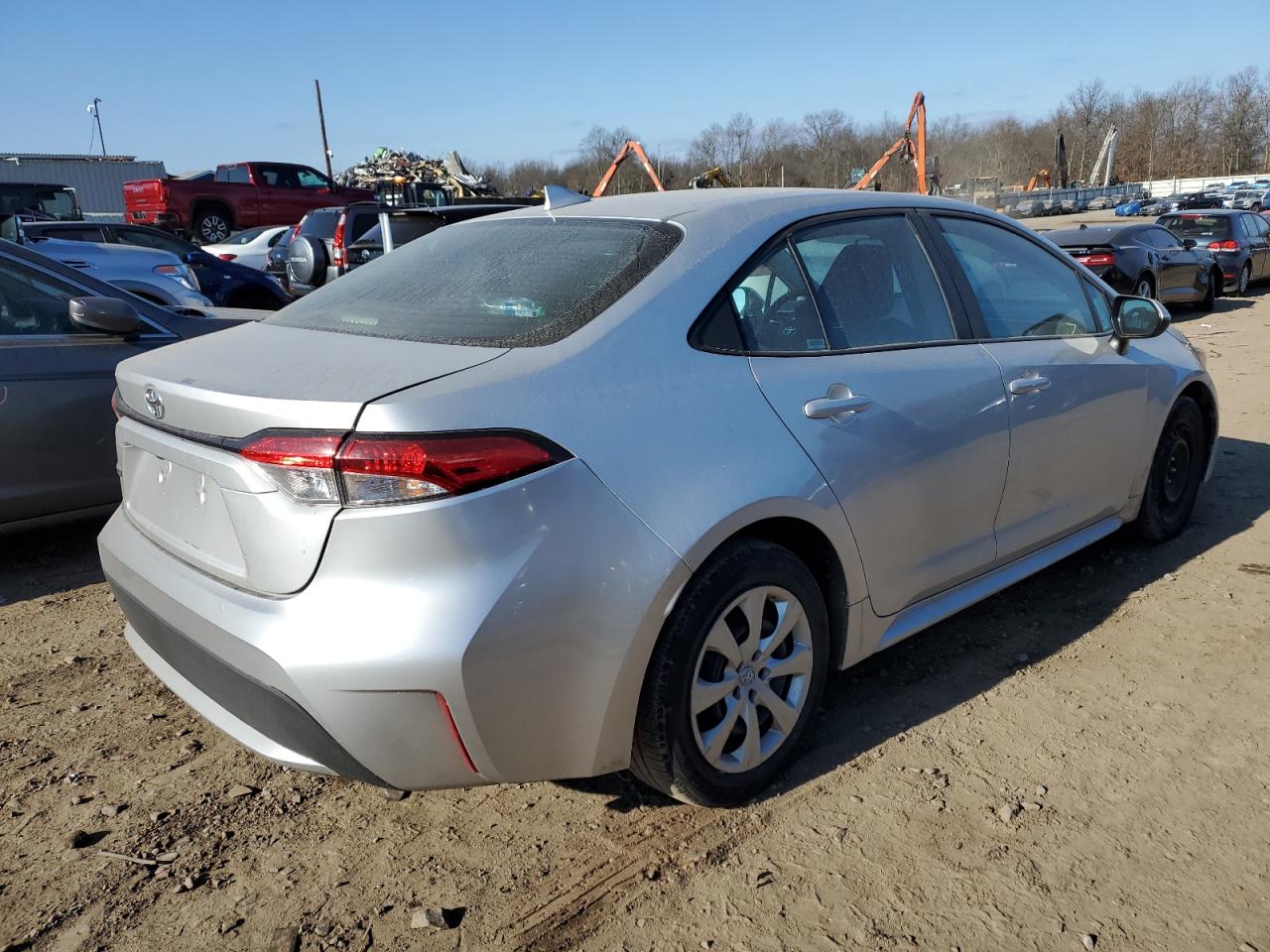 Image 3 of 2021 TOYOTA COROLLA LE 2021 with VIN 5YFEPMAE3MP250850