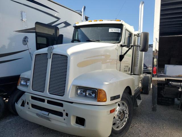 Image 1 of 1996 KENWORTH CONSTRUCTION T600 1996 with VIN 1XKADB9X1TJ725081