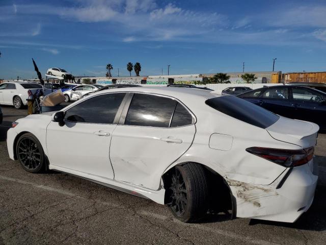 Obraz 2 z 2022 TOYOTA CAMRY SE 2022 z VIN 4T1G11AK2NU059340