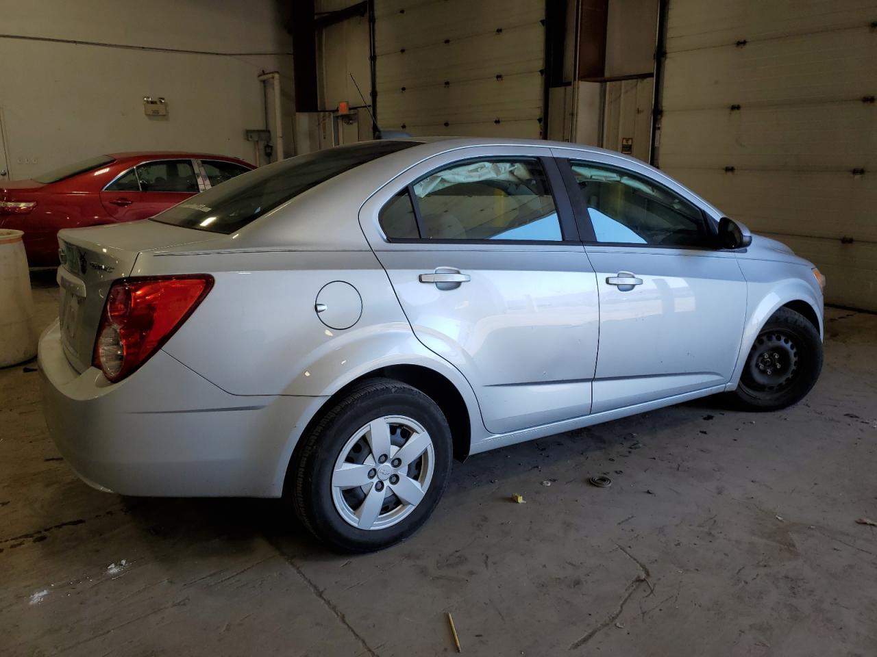 Изображение 3 2015 CHEVROLET SONIC LS 2015 с VIN 1G1JA5SG0F4181295