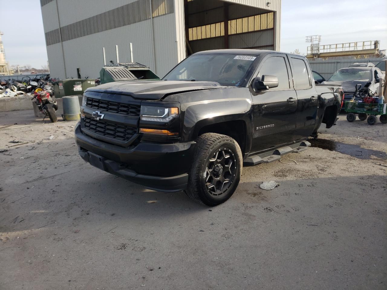 Obraz 1 z 2016 CHEVROLET SILVERADO K1500 CUSTOM 2016 z VIN 1GCVKPEC2GZ254603