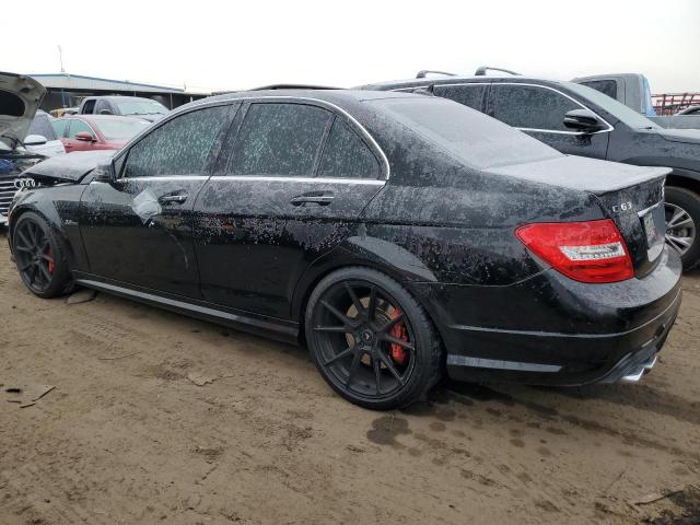 Obraz 2 z 2012 MERCEDES-BENZ C 63 AMG 2012 z VIN WDDGF7HBXCA608110