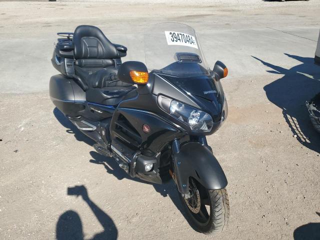 Изображение 1 2017 HONDA GL1800  2017 с VIN JH2SC68G5HK500361