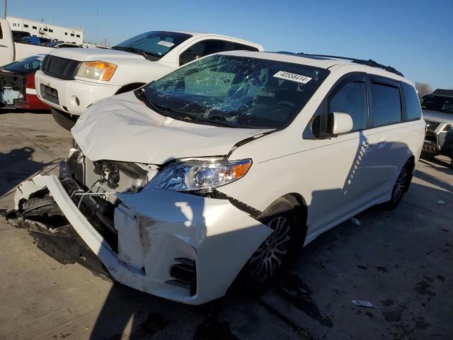 Image 1 of 2020 TOYOTA SIENNA XLE 2020 with VIN 5TDYZ3DC4LS049671