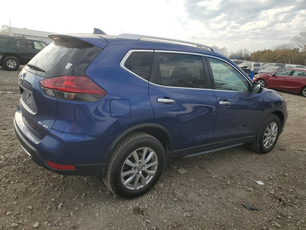 Изображение 3 2018 NISSAN ROGUE S 2018 с VIN KNMAT2MV5JP608800