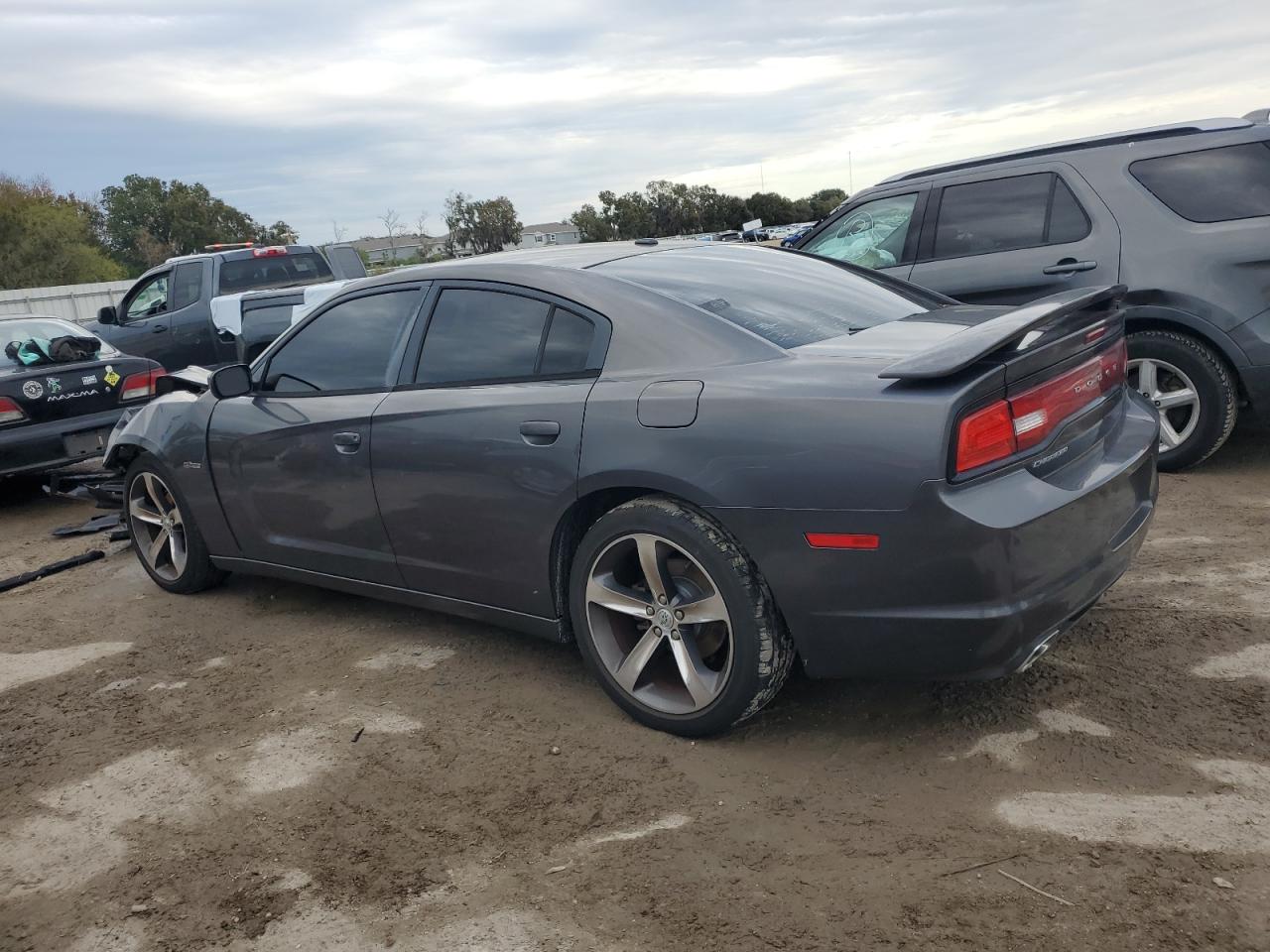 Изображение 2 2014 DODGE CHARGER SXT 2014 с VIN 2C3CDXHG9EH322350