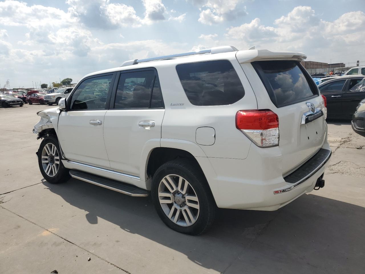 Изображение 2 2012 TOYOTA 4RUNNER SR5 2012 с VIN JTEBU5JR8C5104391
