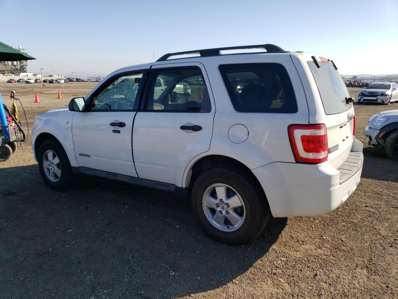 Изображение 2 2008 FORD ESCAPE XLT 2008 с VIN 1FMCU03148KC33431
