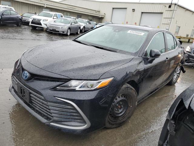 Image 1 of 2021 TOYOTA CAMRY LE 2021 with VIN 4T1C31AK9MU570003