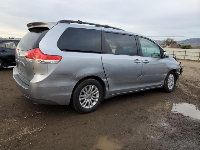 Image 3 of 2012 TOYOTA SIENNA XLE 2012 with VIN 5TDYK3DC3CS220852