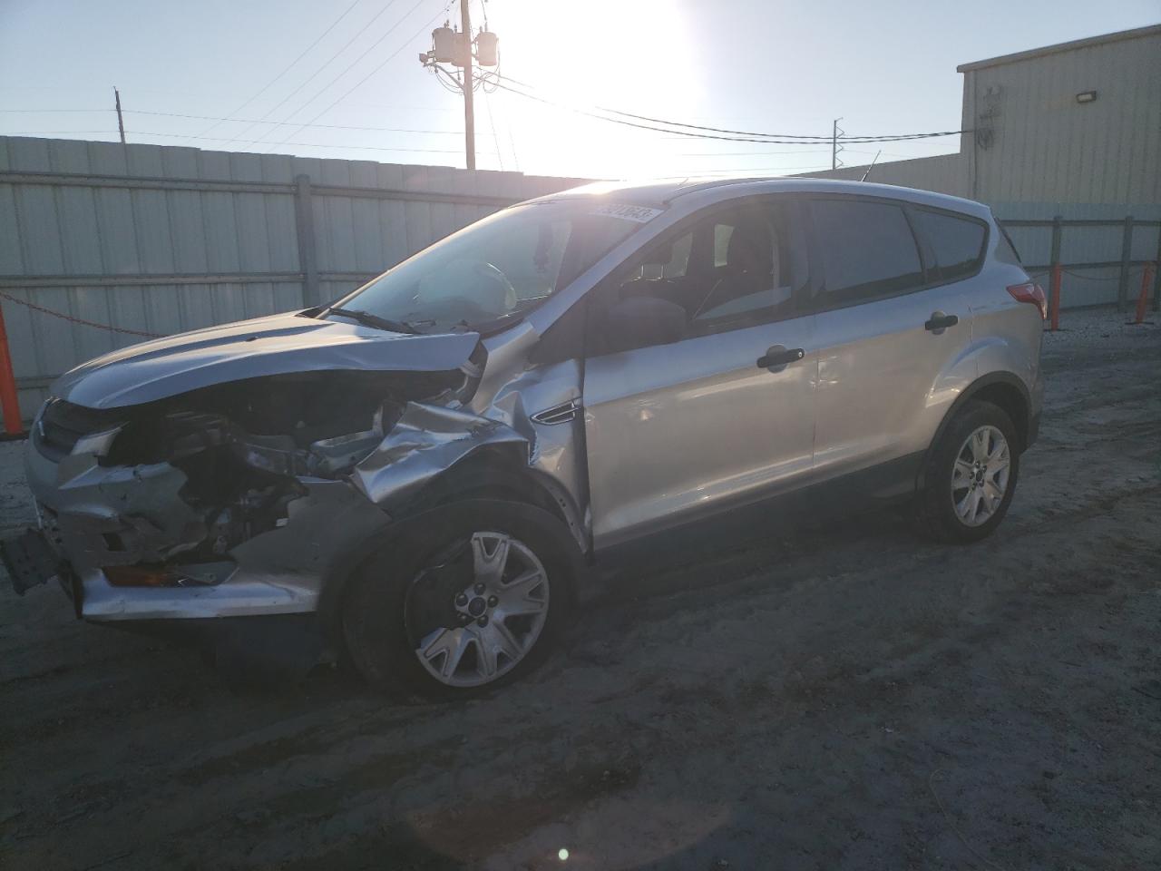 Изображение 1 2014 FORD ESCAPE S 2014 с VIN 1FMCU0F75EUC07453