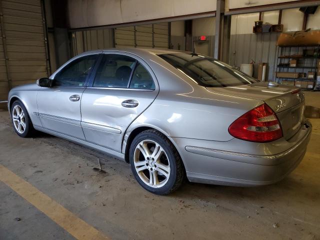 Obraz 2 z 2004 MERCEDES-BENZ E 500 4MATIC 2004 z VIN WDBUF83J84X159055