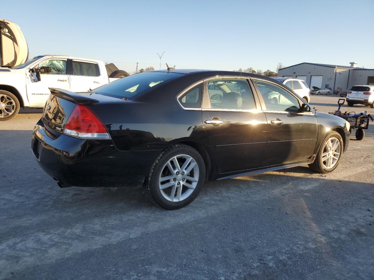 Изображение 3 2013 CHEVROLET IMPALA LTZ 2013 с VIN 2G1WC5E38D1212830