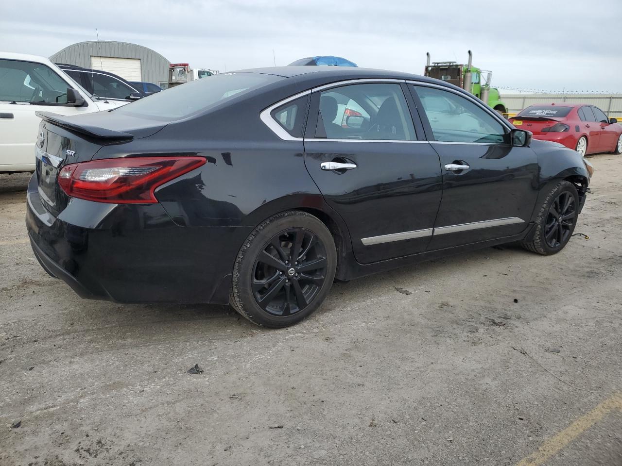 Изображение 3 2017 NISSAN ALTIMA 2.5 2017 с VIN 1N4AL3AP0HC258687